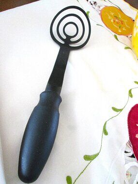 Pampered Chief Mix N Masher Nylon Cooking Utensil Tool